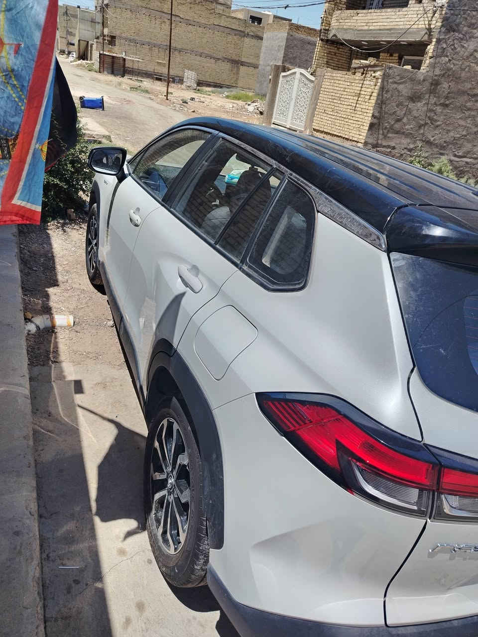فروت لندر مديل 25
فول فول موصافت 
تو كلر
ماشيه ٢٢
مكفوله كفاله عامه 
مكان بغداد
رايده 188وبيه مجال بصيط
***********
