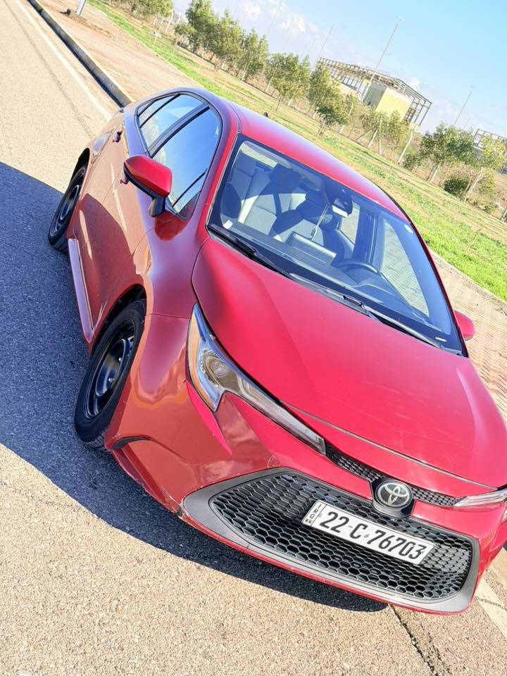 السلام عليكم 
كورلا موديل 2020 
داخل ابيض 
حادث امريكه فقط بنيد 
هنا بلعراق بيه جاملغ سياره بدون دواخل 
رقم اربيل سنويه ورقم كله جديد دفتر بانزين 
سياره صدر تاير كير محرك كله جديد مكانه كركوك ***********وتساب هم موجود
