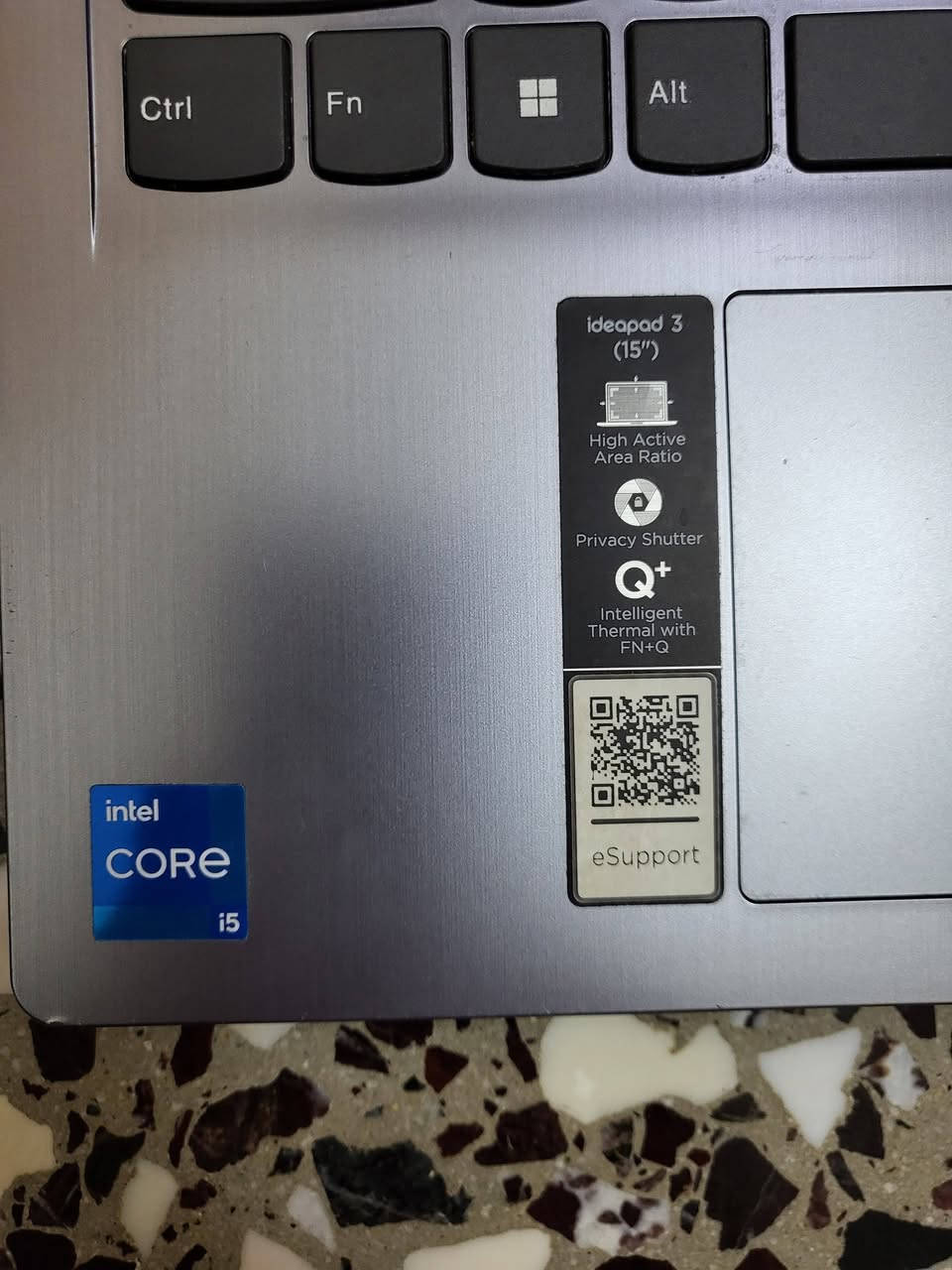 سلام عليكم حاسبه  Lenovo  حجم 15 ذاكره ٢٥٦ رام ٨ 
سعره ٢٧٥الف نضيفه ممفتوحه ابد مكاني ديالى بعقوبه منطقه شفته ***********
