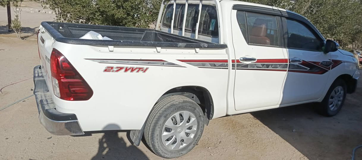 هيلوكس موديل 2023مكفوله سابقا سياره ماشيه 60الف هذا حادثه رقمه مثني باسمي السعر 195وبيه مجال المكان البصره الزبير طريق 17. الستفسار علي رقم ***********
