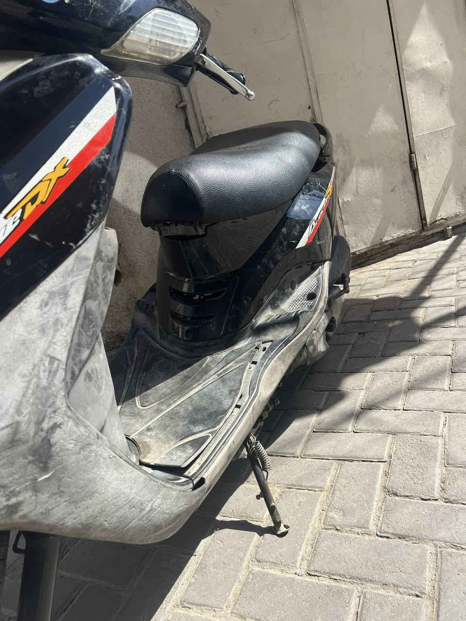 السلام عليكم بريز كابريتر نقص باتري كلشي شغال ب ٦٠٠وبيها مجال الشراي خاص رقمي ***********
