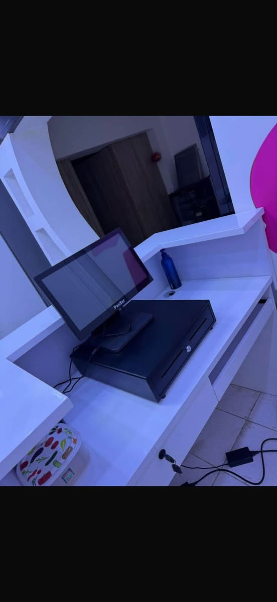 اغرض صالون لبيع كلمن وسعرة مصالهن هواي من مشتغلات استفسار هاتف ***********

