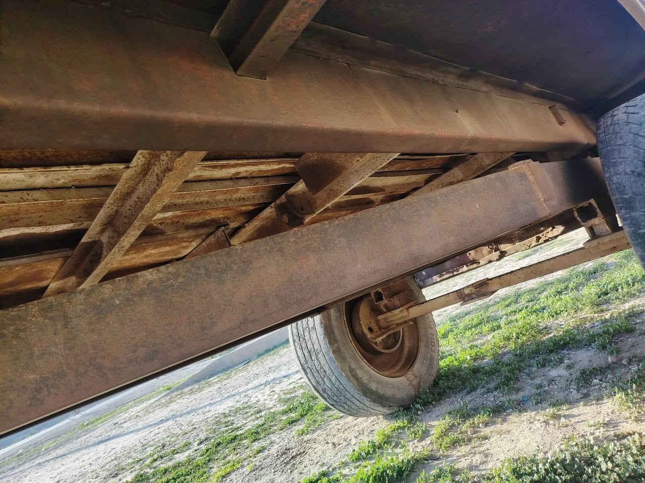 السلام عليكم عربانه اسكندريه للبيع المكان ديالى سد حمرين    ***********
