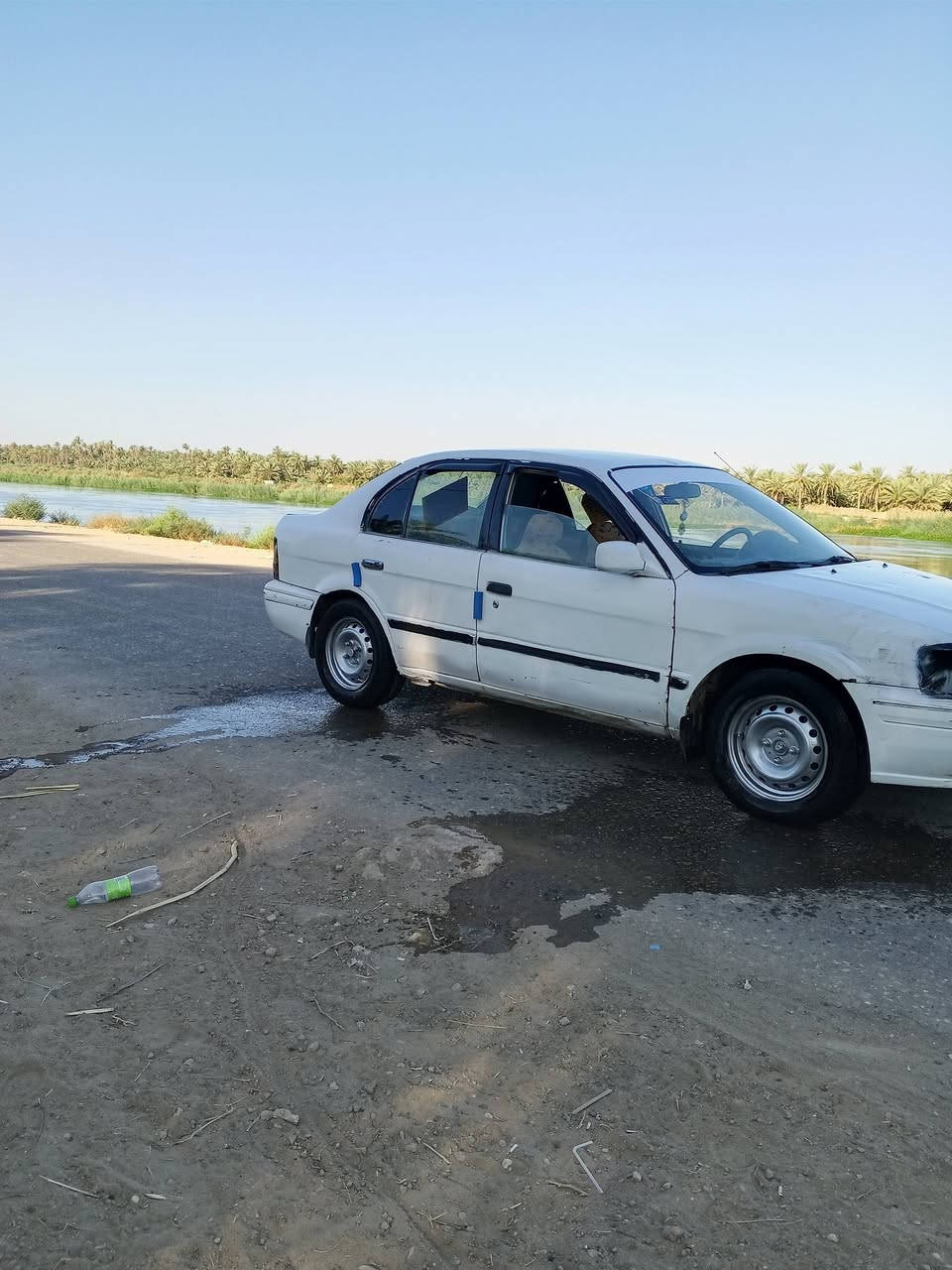 سلام عليكم  كورله موديل 98رقم  انكليزي تحويل مباشر سنويه جديده كير وتماتيك ومحرك تخم تاير جديد السعر  26 العنوان كربلاء طويريج ***********

