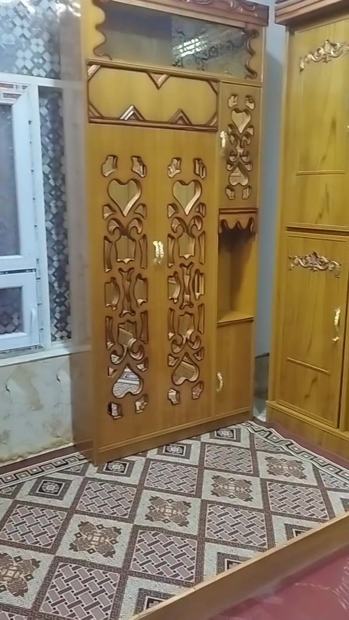 قرفه نوم مامستخدمه للبيع السعر مليون او 100

*********** واتس
