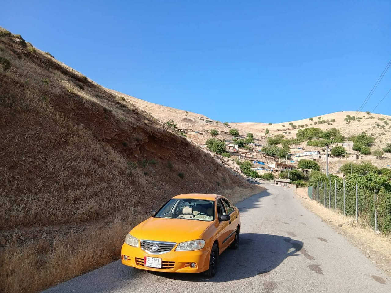 سلام عليكم
للبيع نيسان سني ياباني موديل 2011
ضرر جاملغ خلفي ايسر 
كير عادي 
محرك كير كفاله 
مكان الانبار الرمادي 
سعر 88 بيه مجال 
***********
