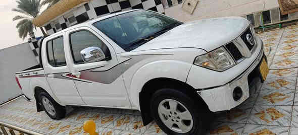 السلام عليكم للبيع نيسان نيفاره موديل 2014 سياره نضيفه و جاهزه تبريد حداديه كير  مكينه مفتوح فقط الوجه مالتها مدل زنجيل  سياره ماشيه 145الف مكفوله كفاله عامه ما عدا الباب البدي صبغ نص من عنده   فقط سياره لا فتح ولا تبديل و بيها لايت زنون اصلي     …السعر 122وبيه مجال الاستفسار ***********
