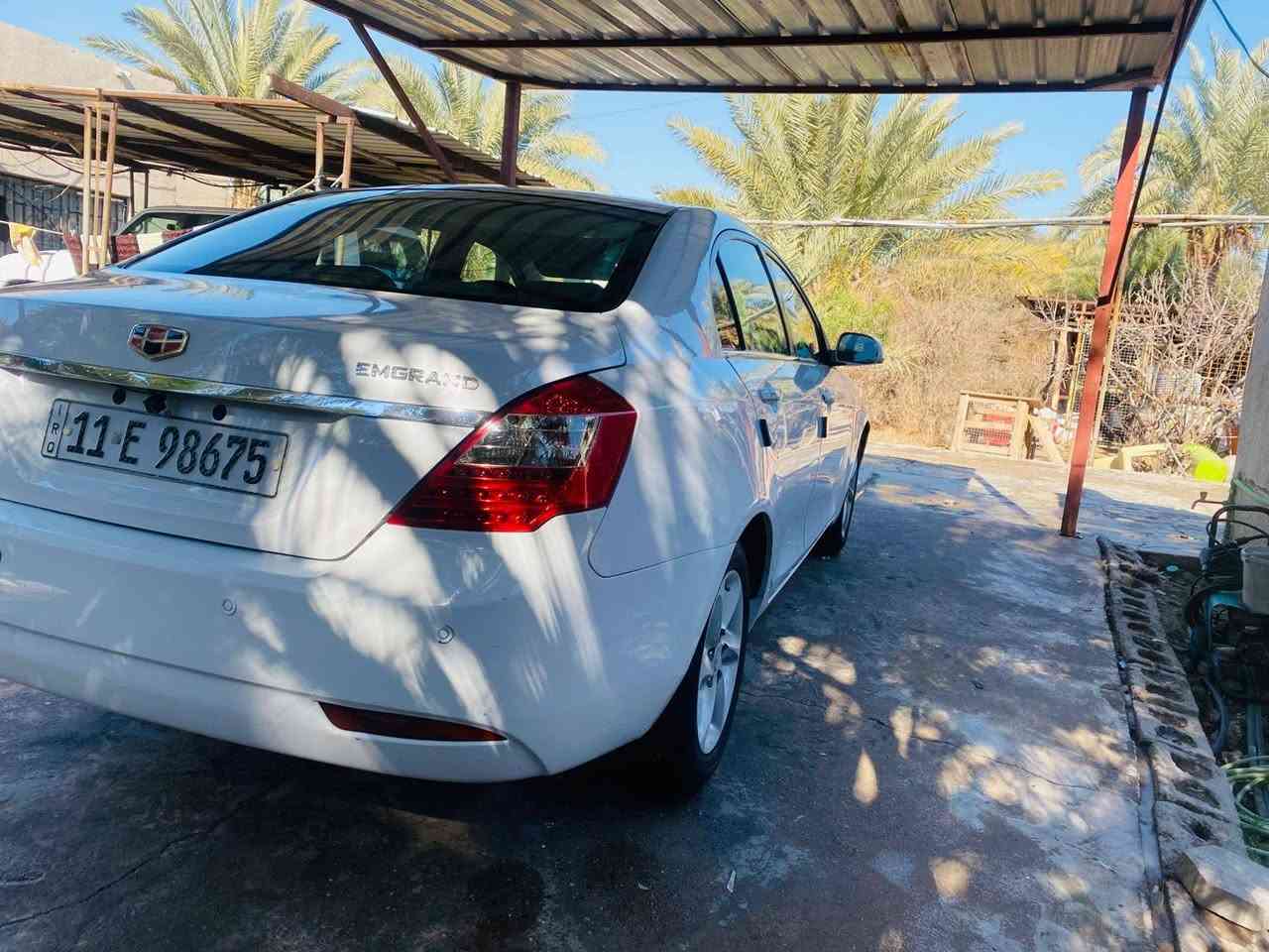 سلام عليكم
جيلي امكراند ec718
الحجم الصغير
موديل  2013  شكل  2014 الدشبول السود
سياره مكفوله من ضربه وصبغ وتبديل
عده ربع هلال خلفي  فقط
سياره كلش نظيفه وكله ع بلادي
ماشيه. 88 الف 
كشنات جلد
كير محرك بلادي خير من الله
محرك 1800cc
تخم تاير جديد 4
صدر كامل جديد
باتري جديد
دواخل كلش نضيفه وضع شركه
كهربائيات كله شغاله بدون اي نقص
تدفه تبريد شغال
السنويه بسمي مشروع وطني
تحويل مباشر  سنويه لل30 هزه جديده
رقمه بغداد انكليزي
 السعر المطلوب.  75 وبيه مجال للشراي
للاستفسار الاتصال على الرقم 
*********** غيث
