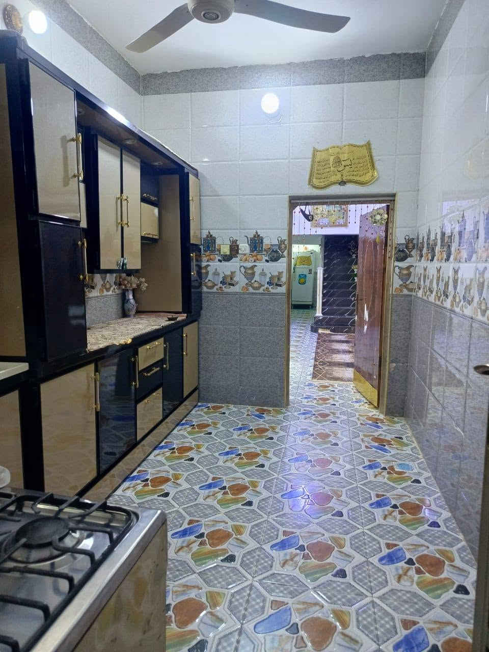 🧿 للبيع أو مراوس داخل المدينه مشتمل طابو – بناء حديث 
📍 المساحة: 125 م²
 الموقع: صوب بني ركاب على شارع 30 قرب حسينية الزهراء
 البناء: طابوق  وسقف كونكريت مسلح
🏠 الطابق الأرضي:
▪️ استقبال 6×3 م
▪️ صالة 5×5 م
▪️ غرفة نوم 4×5 م
▪️ مطبخ
▪️ منور بطول الصالة

🏠 الطابق الثاني:
▪️ غرفة نوم
▪️ صالة
▪️ مجموعة صحيات
✅ بناء حديث وتصميم عملي، 
📞 للاستفسار والاتصال:
***********
*********** (يتوفر واتساب)
