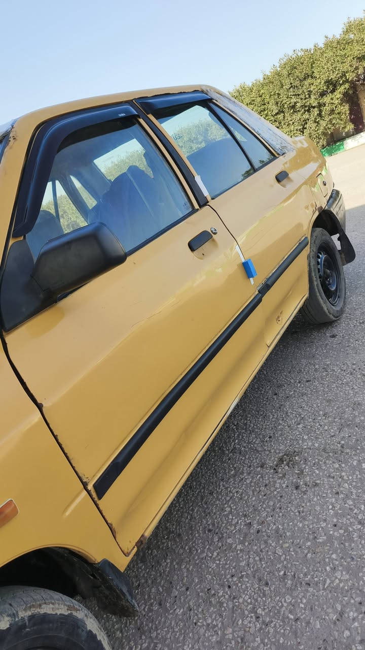 السلام عليكم سايبه موديل 13سعر 20وبيه مجال بصيط 
كفاله كير ومكينه جديده ستوني شادها وبيها وصل ضمان 
حداديه جديده مشط وبور جدد سياره جاهزه وناعمه ترايك وين متريد مصفره غرامات وخط وبحث رقم بابل تحويل مباشر 
عنوان حله بابل 
رقم ***********
