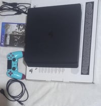 ألسلام عليكم  للبيع/ Play Station 4 نضيف مستخدم3أشهر فقط ألسعر{275)ألف...
