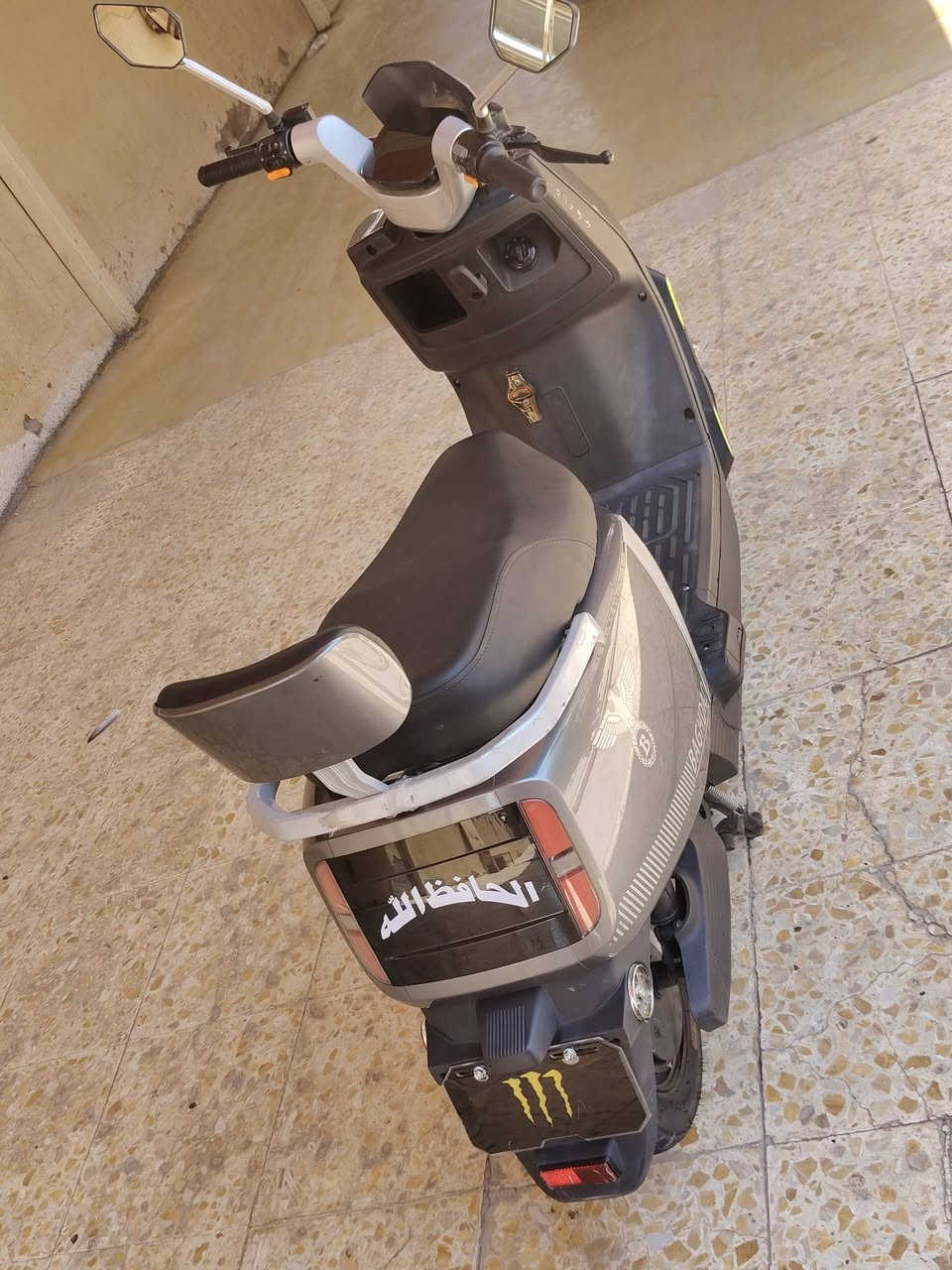 سلام عليكم ورحمة الله وبركاتة 👋
دراجه شحن للبيع شركت بغداد 🚴‍♀️
٦بطاريات علئ فحص 
بصمتين وسويجن 
ملف 2000 wولت 
اربعه سرع 
نضامpبارك نضام R بك 
لايت ثلجي عالي ناصي 
دراجه مكفوله كفاله عامه 
الموقع: بغداد ابو غريب الشيحه 
رقم او استفسار: ***********
السعر: رد تلقائي 
دراجه مكفوله من كلشي
