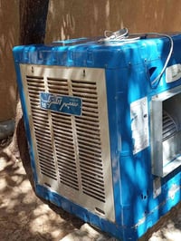 مبردة • حجم ٢ ونص • ماطور سرعتين