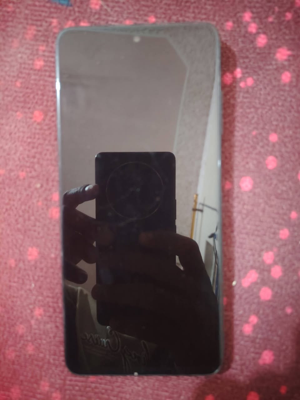 للبيع بوكو x3 pro السعر 180 جهاز ماشايف التصليح وفول الفول موبايل  سلس كلش كلش بوبجي 90 فريم مايعلگ ابد *********** المكان رميثه
