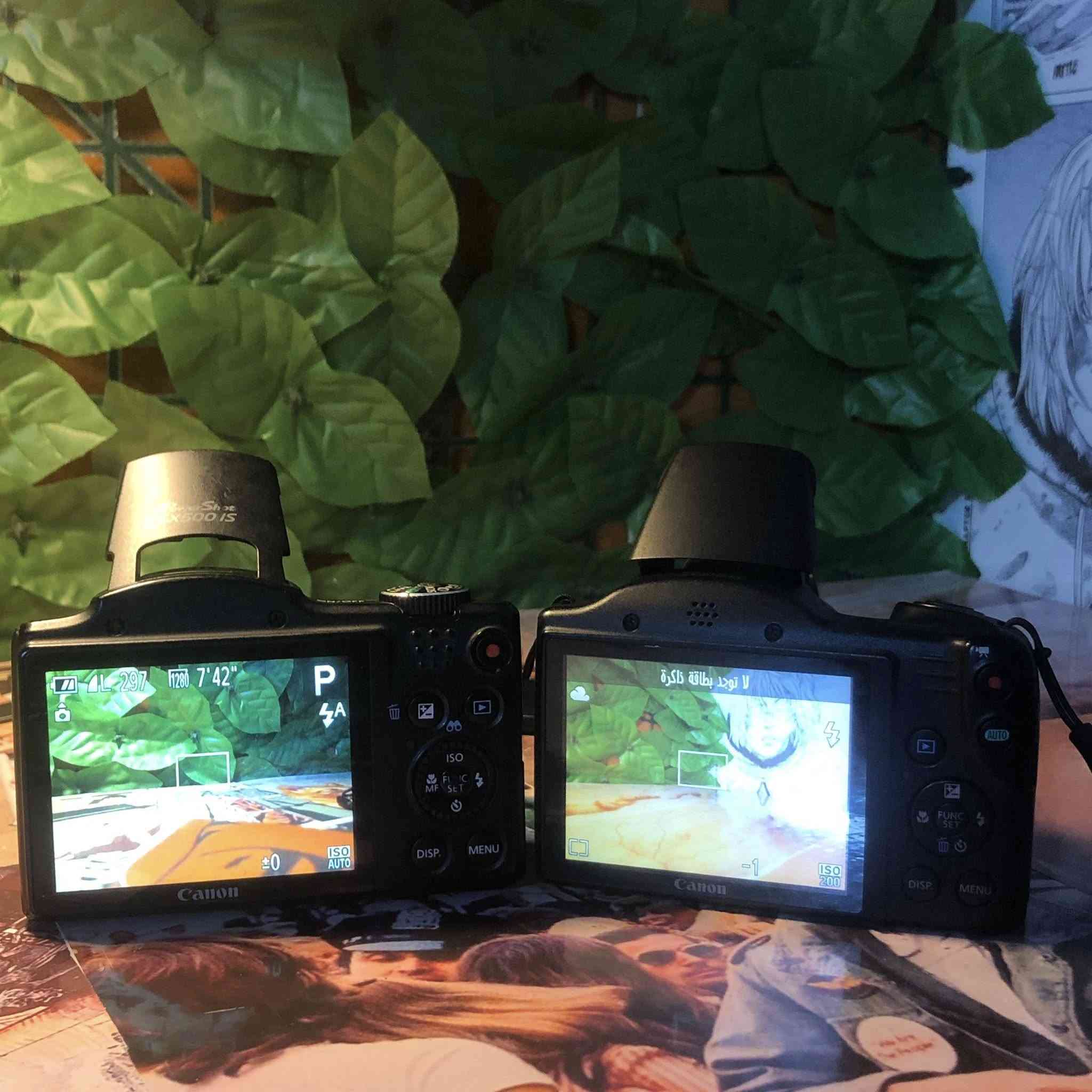 كامرتين زوم ثابت من كانون
الاولى Canon sx410 is 
40x zoom يوصل لل160x
20 ميكابكسل 
وياهة رام وبطارية وشاحنه ب160 
الثانية Canon sx500 is 
30x زوم 
16 ميكا بكسل 
اعدادات تعديل اكثر نضافه 90%
وياهة كامل ملحقات 150 الف 
300 الف للاثنين 
توصيل موجود


**إذا كنت صاحب هذا الإعلان وتريد حذفه لأي سبب، رجاءا أرسل رسالة إلى الدعم الفني**