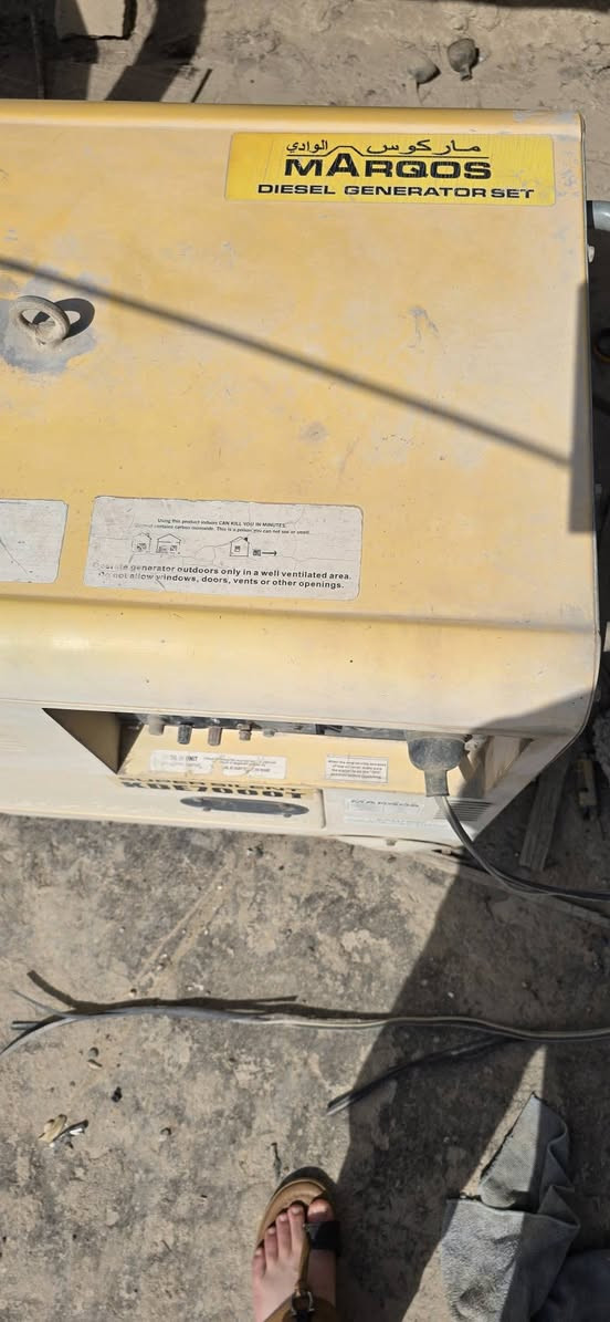 مولد كاز ٢٥ امبير سلف جدا نضيف ممفتوح ابد سعره ٦٠٠ الف وبي مجال مكاني بعقوبة ***********
