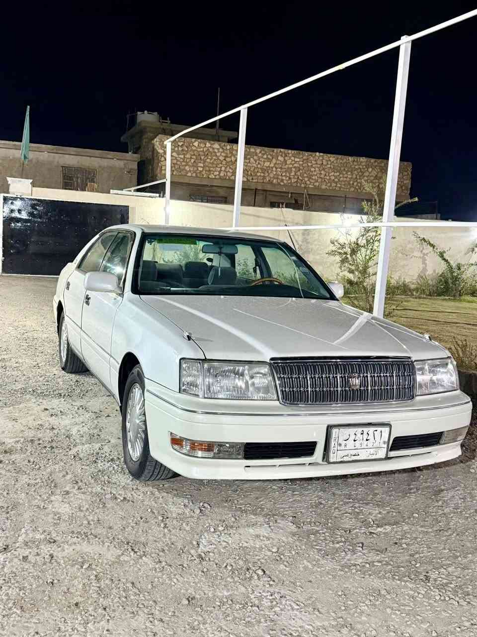 للبيع راس الثور موديل 98 مكينه 3000 استيرن كهرباء جنجر 12 قرص دشبول يسره بلادي كشنات 4 كهرباء تبريد خلفي سياره بأسمي سنويه ل 2029 مداور ثاني يوم /رقم ***********
