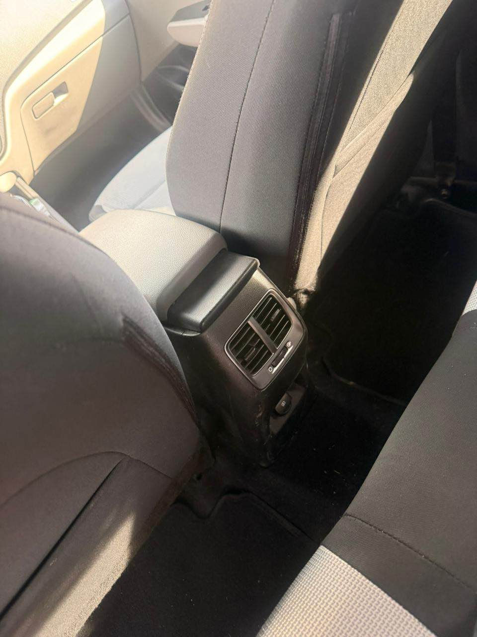 اكسنت خليجي مديل 23 ماشيه 31 بسم شركه وكاله بسمي بيها صبغ مدكر بدون فتح صبغ فقط من الخليج سياره جديده السعر 140 وبيها مجال قليل *********** البصرة, العراق
