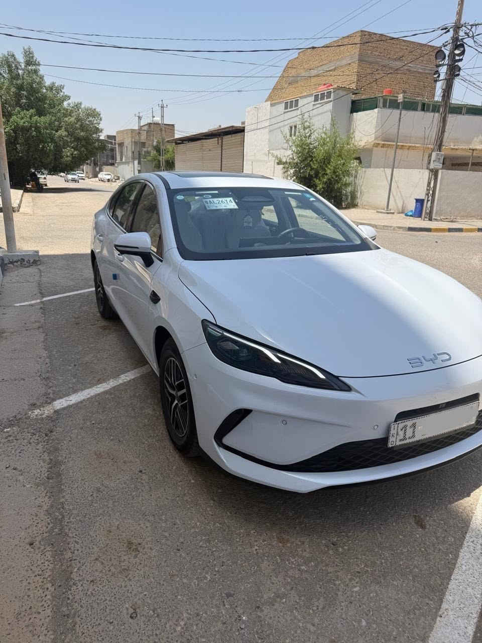 بي واي دي سيل 5 (Byd Seal 05)
ماشية 6000 كم
فول مواصفات
مكفولة كفالة عامة

المواصفات:
فتحة سقف
13 كاميرا
فول حساسات (امامي + خلفي)
رادارات جانبية
كرسي السائق كهرباء
ويل كب
شاشة كبيرة
اوتو بارك
اوتو ستوب (توقف ذاتي)
اوتو درايف (قيادة ذاتية)

السعر 23،500 مليون
مكان السيارة النجف
رقم صاحب السيارة 
***********
