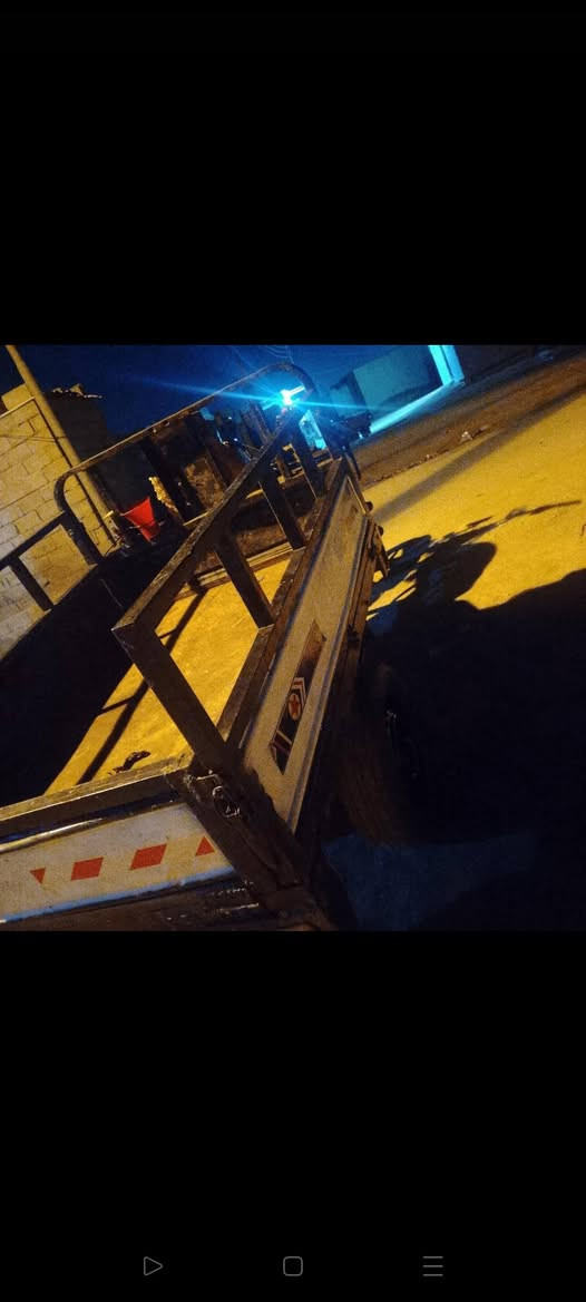 سلام عليكم ستوته للبيع ادوات اوراقه ضايعه الستوته خير من الله محرك 200 اكسن لطش  تايرات سايبه شاصي بي فطر بل ركبه زقير ولحمته كهربايات شقاله لايتات سعر 550 وبيه مجال الشرايه مكاني كرمت علي سعر 550


**إذا كنت صاحب هذا الإعلان وتريد حذفه لأي سبب، رجاءا أرسل رسالة إلى الدعم الفني**