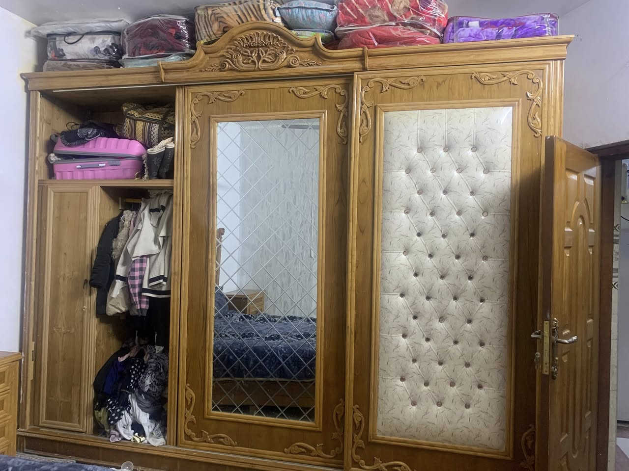 اخشاب صاج تزكام للبيع سعرها مليون 600 رقم تلفون ***********متوفر واتساب العنوان بغداد البلديات الصحفين
