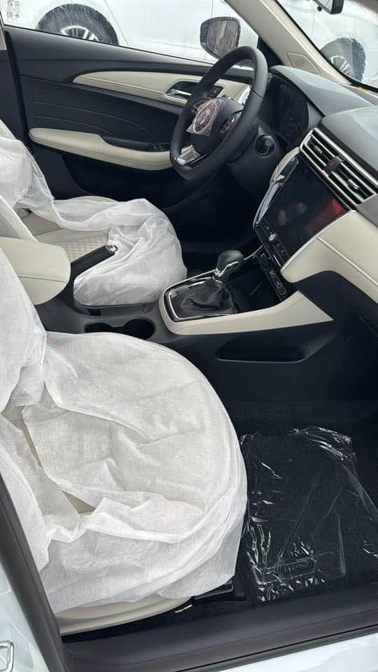 عررض خااص والكمية محدودة ❗️ ❗️وبسعر مناسب جدا ً

توفرت  مجموعة سيارات 🚘 MG5 موديل 2025 
خاضعة لضمان الشركة 6 سنوات 
‏‎(((بدون لوحااااات )))
‏‎المحرك 1500 تنفس طبيعي 
‏‎كير اوتماتيك 
‏‎شاشة carply
‏‎تحكم ستيرن جهتين
‏‎مثبت سرعة
‏‎ايرباك عدد 2
‏‎اشاير بالمري
‏‎ ترحيب
‏‎حساس اطارات 
‏‎ويل كب
‏‎عداد المسافة: صفر كيلومتر
‏‎وباقي المواصفات المعروفة
استلام مباشر 

❗️ مع وجود جوائز  نقدية قيمة بانتظارك سارع بالحجز وأربح 
الجوائز مع MG❗️ 

للتواصل 📱 *********** 
‏‎متوفر واتساب + اتصال بغداد, العراق
