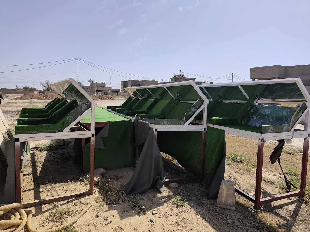 سلام عليكم ورحمة الله اخوان ميوزه خضار وفواكه جديده جدآ مشتغل بيهن شهر واحد فقط مكلفات مليونين ونص حالين ابيع مليون ونص العنوان بغداد جسر ديالى للستفسار***********
