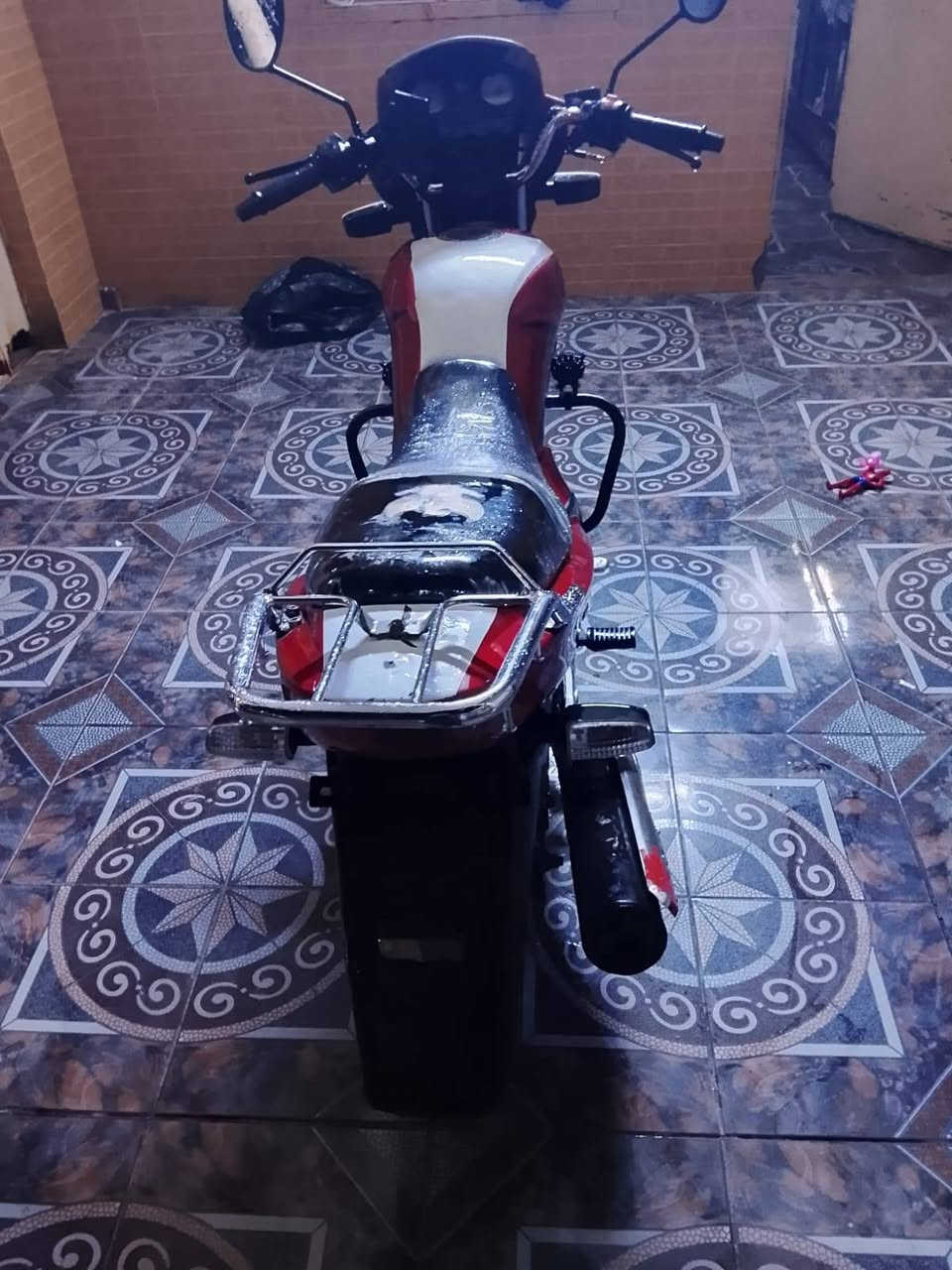 دراجه سايم للبيع السعر 725 بيه مجال جديده كهربائيات كله شغاله مكفوله من كلشي موديل 19 محرك بلادي عنواني الرمادي حي ضباط للاستفسار على رقم 0785723679


**إذا كنت صاحب هذا الإعلان وتريد حذفه لأي سبب، رجاءا أرسل رسالة إلى الدعم الفني**