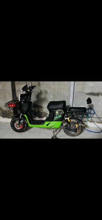 للبيع دراجة شحن مكفول موديل 26 فول مواصفات 6 بطاريات السعر 600 وبيه مج...