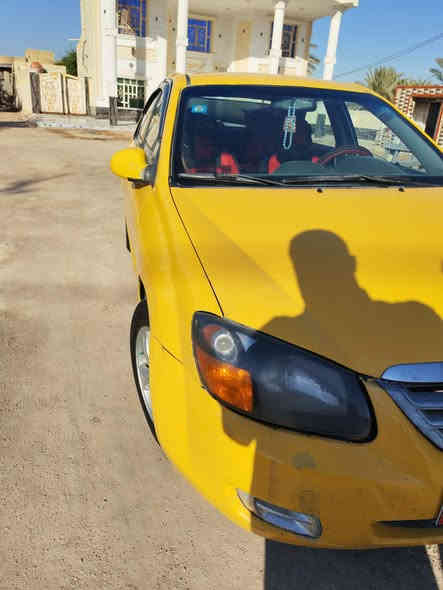 السلام عليكم ورحمه الله وبركاته للبيع كيا سبكترا موديل 2009 وارد امريكي ضربته بل جنطه باسمي مشروع وطني رقمه ذي قار كير اوتوماتيك كهربائي شغاله حدادي تبريد السعر 65 رقم الهاتف ***********
