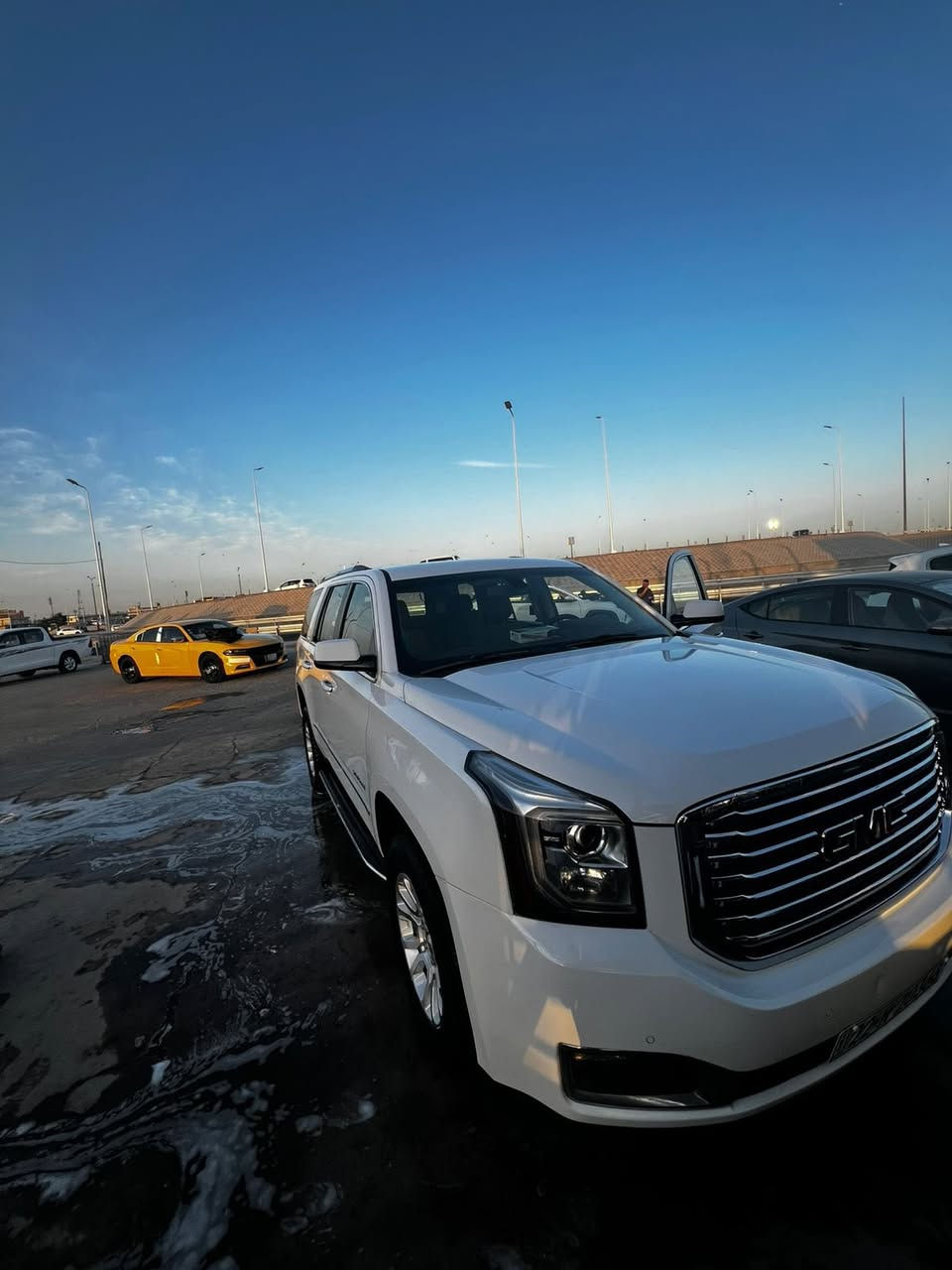 سلام عليكم للبيع يوكن 2017 سياره خليجي كفاله فقط كير مفتوح مكينه بلجيس سياره نضيفه مواصفاة SEL السعر 340 بيه مجال للشراي رقم اربيل سياره بلجيس والله نضيفه ومايحتاج الحلف تجي وشوفها مكاني بصرة ياسين خريبط ***********
