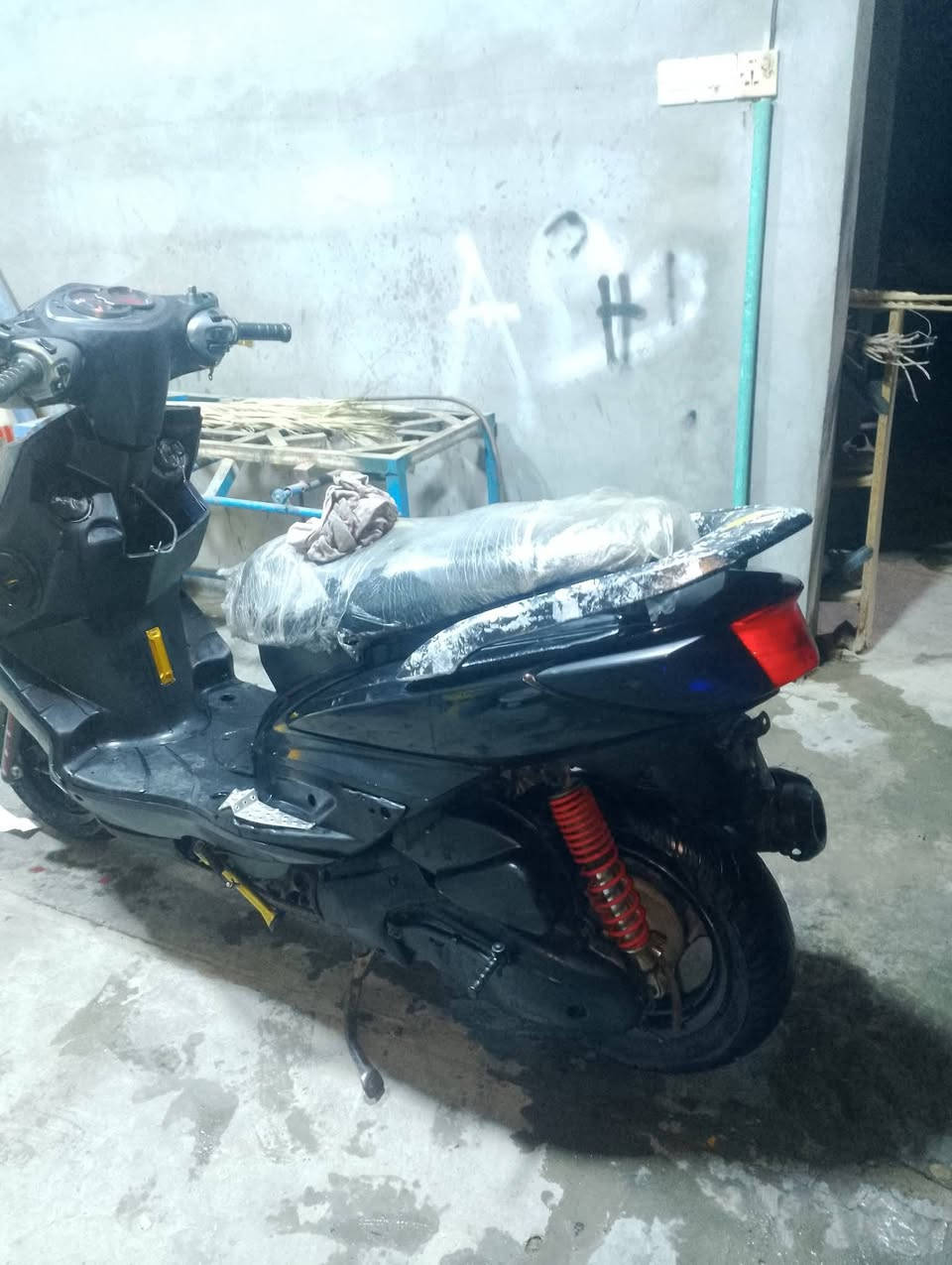 بيع مستعجل  سكنز فحل جاهزه مكينه بلادي كابريته تخم تاير جديد مفوله الدراجه السعر ٥٥٠.  كله شغال بيهه


**إذا كنت صاحب هذا الإعلان وتريد حذفه لأي سبب، رجاءا أرسل رسالة إلى الدعم الفني**