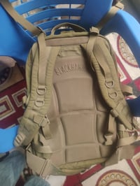 جنطه بلاك هوك اصلي مو تقليد للبيع و البلاك معروف ماداعي احجي عنه للاست...