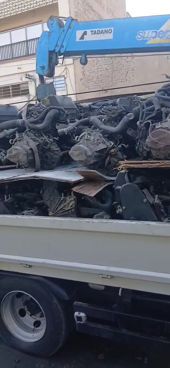 يا الله تعلن محلات حجي راضي  عن وصول وجبه جديده من محركات الفرنسيه حاويه  سمند بارص لميس جي اكس  العنوان بغداد الكراده شارع الصناعه قرب محكمه الكراده  اي استفسار على الرقم ***********
توصيل جميع المحافظات
