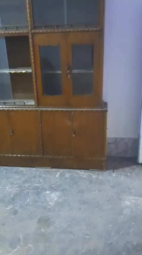 نجف حي الوفاء
صاج الاصلي ثقيل نضافه 80/100 بيع مستعجل 225 وبي مجال حك الجيه 
***********
