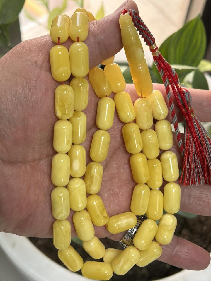 مسباح كهرب حر طبيعي كنغرادي كصة كبسولية خامة جينية شجرية بالكامل روعةةةةة تبارك الرحمن مسباح قديم الوزن 54 غم قياس الحبة 17.75*9.50 ملم عدد الحبات 45 حبة السعر خاص يوجد توصيل للمحافظات كافة.


**إذا كنت صاحب هذا الإعلان وتريد حذفه لأي سبب، رجاءا أرسل رسالة إلى الدعم الفني**