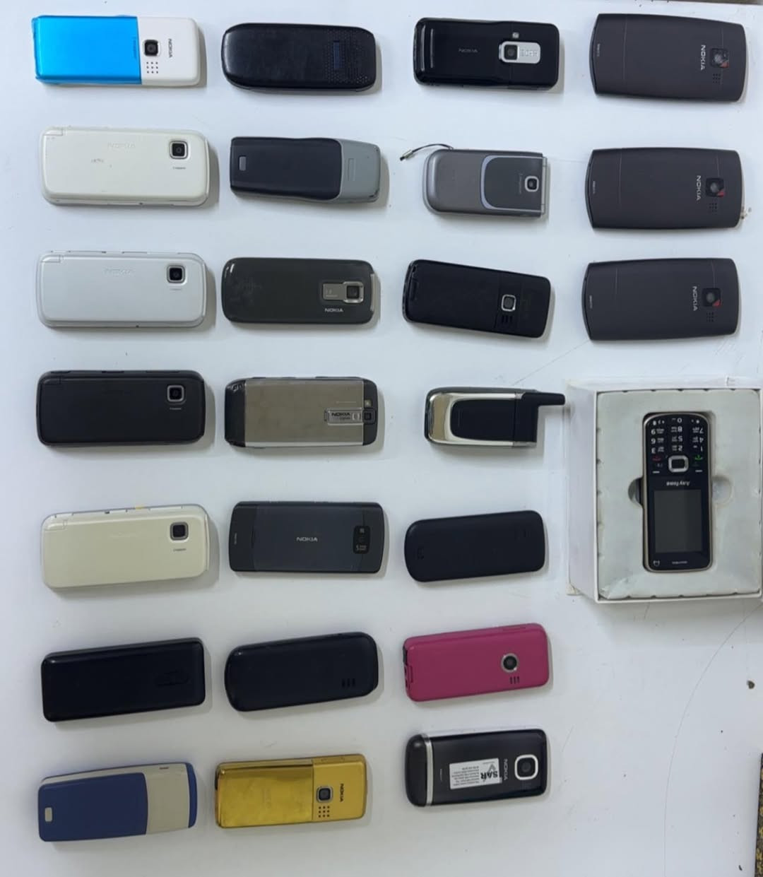 السلام عليكم ورحمة الله وبركاته 
اجهزة نوكيا نظيفة جداً واسعار مناسبة جداً 
كلهن شغالات شرط الفحص
يوجد توصيل لكل المحافظات


**إذا كنت صاحب هذا الإعلان وتريد حذفه لأي سبب، رجاءا أرسل رسالة إلى الدعم الفني**