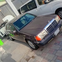 مرسيدس دب🇩🇪 موديل 1991🧿للبيع بلاديه 6سلندر قبق اسود E300 سياره بيه صبغ...