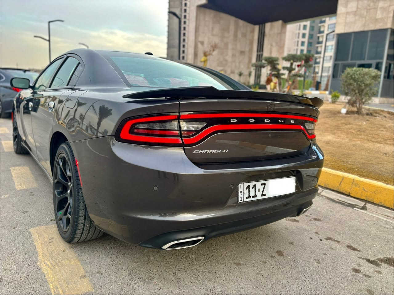 جارجر 2022 اصل رقم بغداد الانكليزي 

مواصفات SXT 3.600

ضرر بصيط فقط البنيد ومبدل ومصبوغ 
وقطعتين من امريكا كلير جاملغ خلفي وباب كلير فقط من امريكي بدون دواخل ماشية 57ميل 

السعر 203 ورقة 

الموقع بغداد حي الخظراء 

***********
