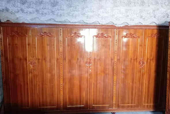 مكلف بلنشر يوجد غرفه اخشاب للبيع السعر الاتصال على الرقم 

***********
