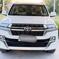 تويوتا لاندكروزر موديل 2021  شركات فول مواصفات بأسمي  مقاعد الامامية  ...