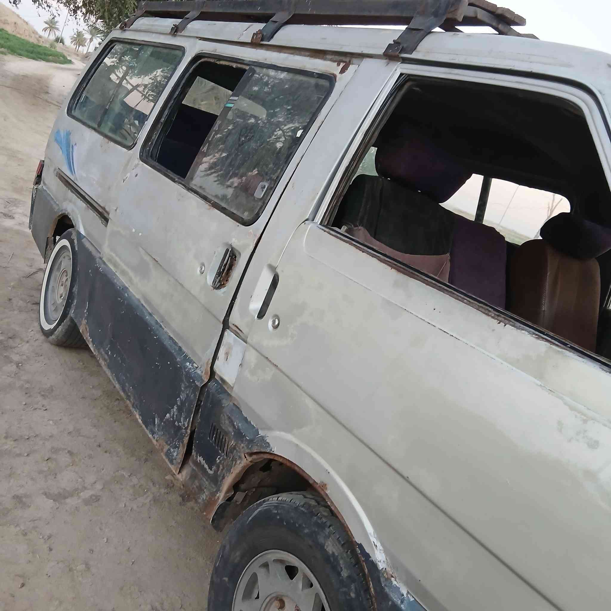 كيا ابسته للبيع موديل 94 مكفوله كير ومحرك بيه خيط بخار شي قليل  سياره كلش حلو سعر 25 وبيهه مجال ستفسار تصال ***********
