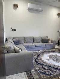 ديوان • بدون رجل • بغداد