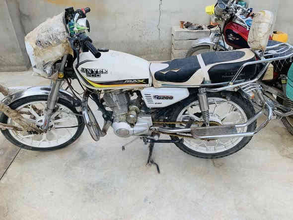 للبيع  لا تكلي جيتك امسح المنشور 
موديل ٢٤ جني ابو الكله

يعوزه باتري 

السعر ٦٢٥وبي مجال 

ويرهم مراوس 

اتصل *********** 

ناحيه الزاب
