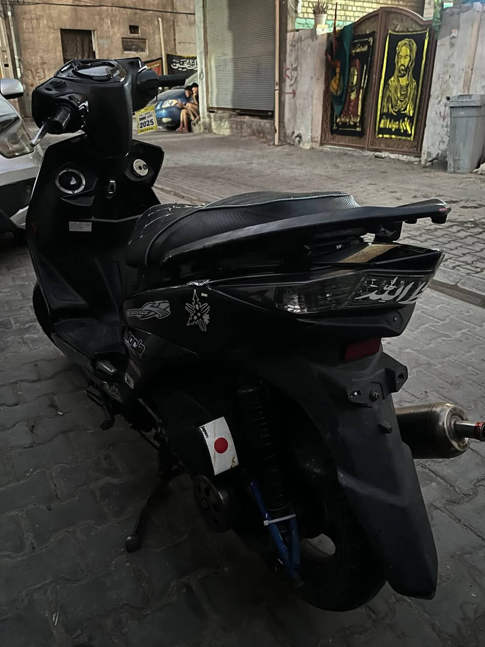 سلام عليكم
سكنس لد او مراوس حسب القناعة 
مكينه 58.5 والكرنك كذالك رياضي 
صدرها كامل رياضي مثل مموضح 
ملاحظة / صرنصه مو وياها موجودة البلادية مالتها كهربائياتها كلهن شغاله اب نقص مبيها فقط قبق كلجات مابيها 
مكاني بغداد الحرية ثانية 
للتواصل واتساب فقط 
***********

 مو شراي لا تعبني وياك أعبر المنشور
