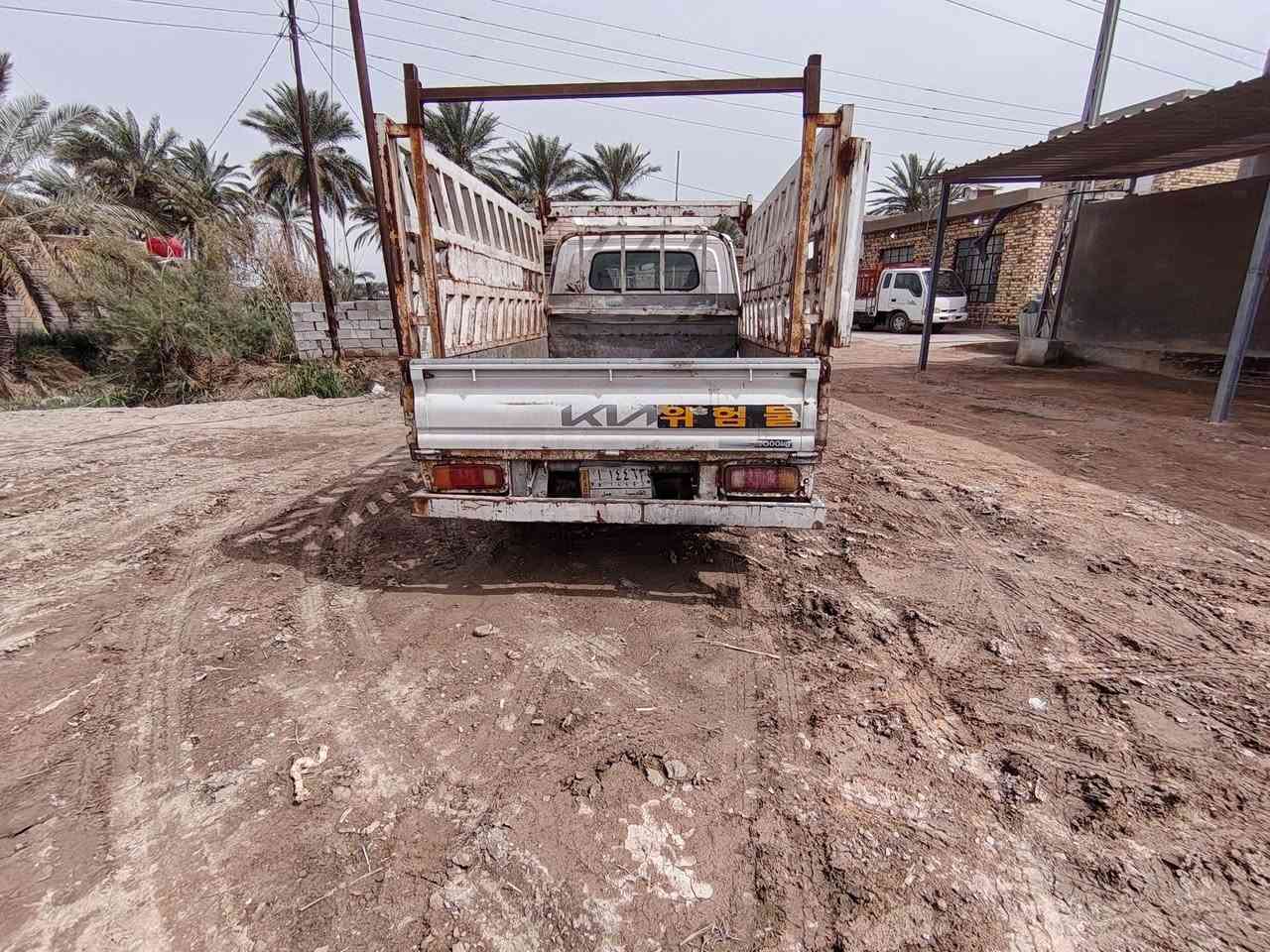 كيا فونتيرا للبيع مديل ٩٧ قادسيه بسمي مكفوله من كلشي عدا الخياسات السعر ٤٨ وبيها مجال مكان السياره كوفه سيطرت معمل الببسي للاستفسار ***********
