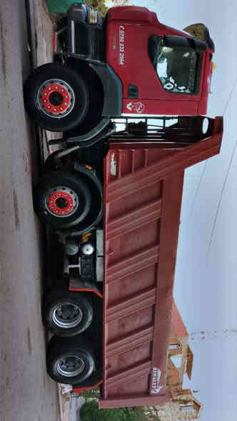 رینۆ بۆ فرۆشتنن    ‌‌رەقەم موبایل ـ***********ـ***********ـ
شوێن قوشتەپە
مۆدێل 2002
بیلاد مکینە پەمونۆزلە 
مکینەی 400
گێر 4×4دووگمەیە
