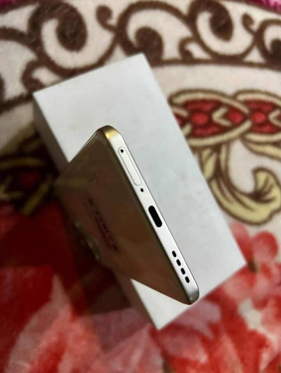 ريلمي 15برو 5Gذاكرة 512 عشوائية 26 بطارية 7000 مواصفاتة كلهن بل صور ونضافة الجهاز كذالك بل صفحة صور بي طخه خفيفة  ملحقات كامله كرتون وشاحن
عنوان كوت #انوار صدر


**إذا كنت صاحب هذا الإعلان وتريد حذفه لأي سبب، رجاءا أرسل رسالة إلى الدعم الفني**