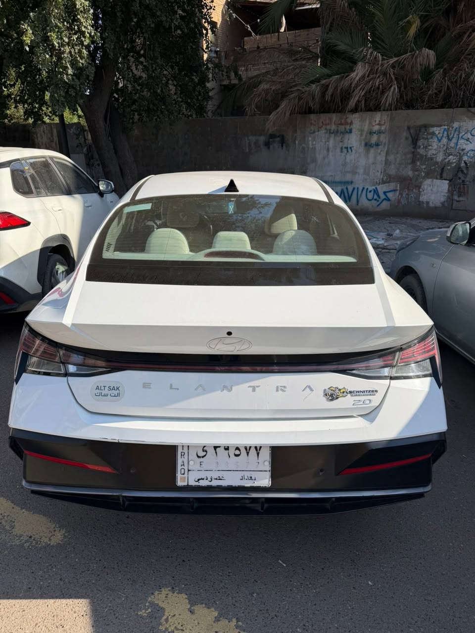 سلام عليكم                                                                           النترا خليجي موديل 24 مكينه 2000 سياره فول مواصفات (عدا الكشنات مخمل) سياره بدون قطره صبغ وبعده بضمان شركه السعر 18 وبيها مجال قليل /***********
