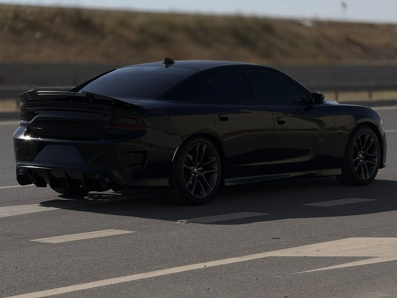 2023 DODGE CHARGER
R/T‏
2023 دوج جارجر ار تي 
السعر 245$
وبيها مجال  
موديل :🔥 2023🔥
نداء الاخير 🎱
المحرك : 5.7L V8
الحالة :  جاملغ وبنيد صبغ بدون دواخل
ايرباك مبدل دشبول وستيرن بلادي شرط 
العداد :24 الاف ميل
مواصفات : Rt
رادار امامي
رادارات جانبية
كشنات كهرباء 
شفتات ستيرن
شاشه كبير + حساسات وكاميرا

السعر 245$
بدون رقم 
تترقم شمالي 
مكان السياره اربيل
☎️📞
***********

